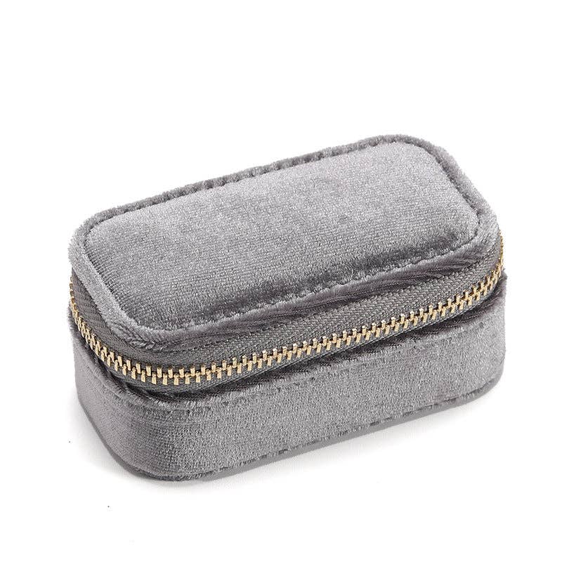Mini Velvet Jewelry Case