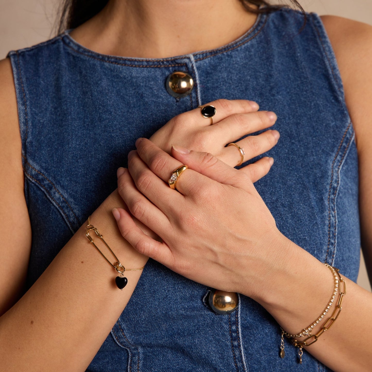 Black Oval Stone Ring