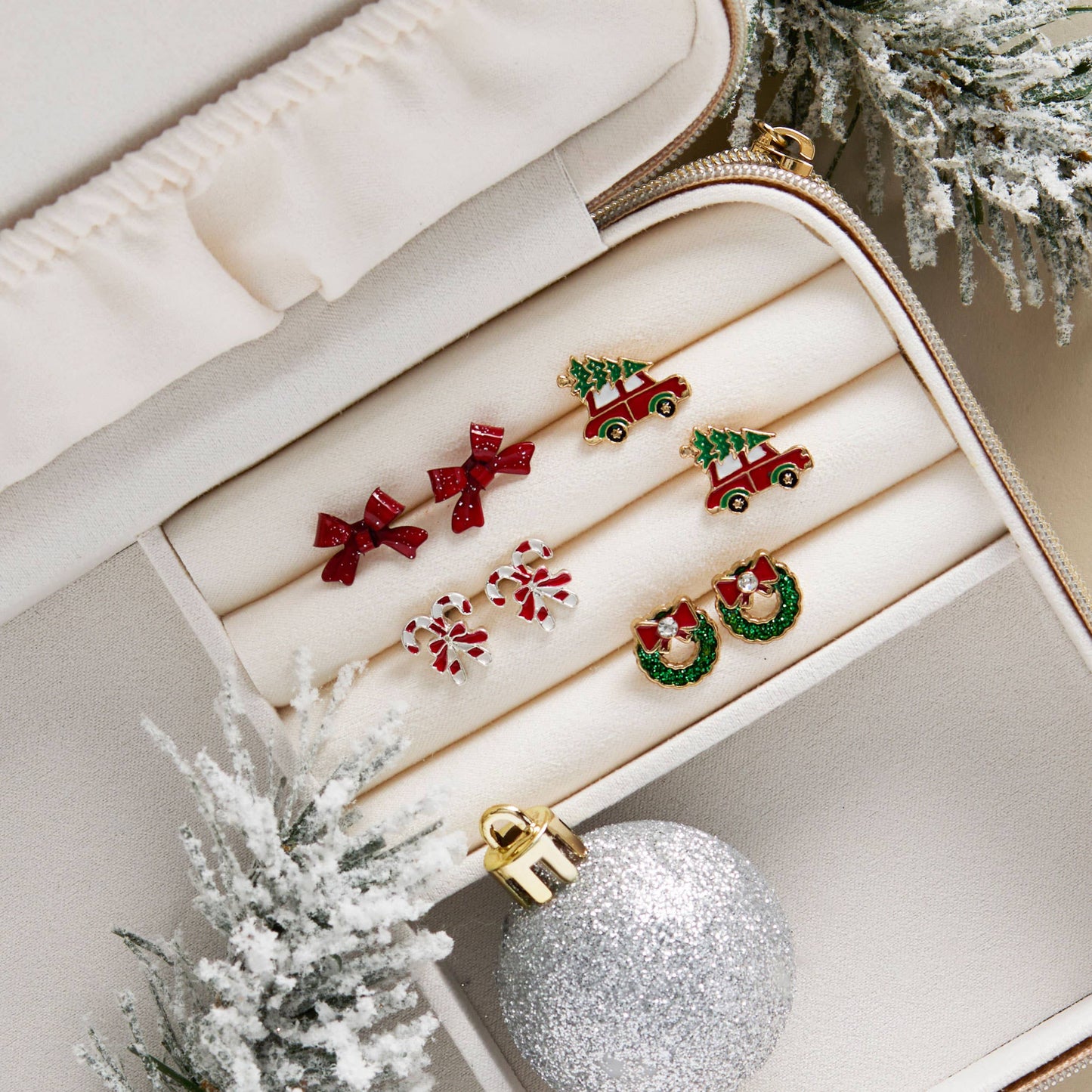 Tree Farm Truck Studs - Gold - Christmas