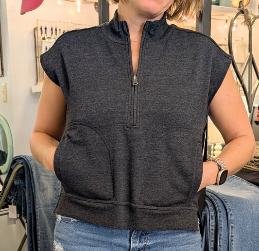 French Terry 1/2 Zip Short Sleeve Sweatshirt