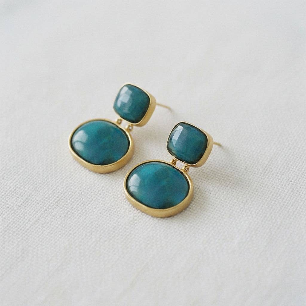 Natural Shell Iridescent Earrings