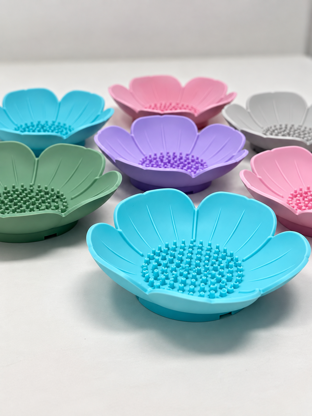 Shower Steamer Tray - Flower - Flexible Silicone Soap Tray