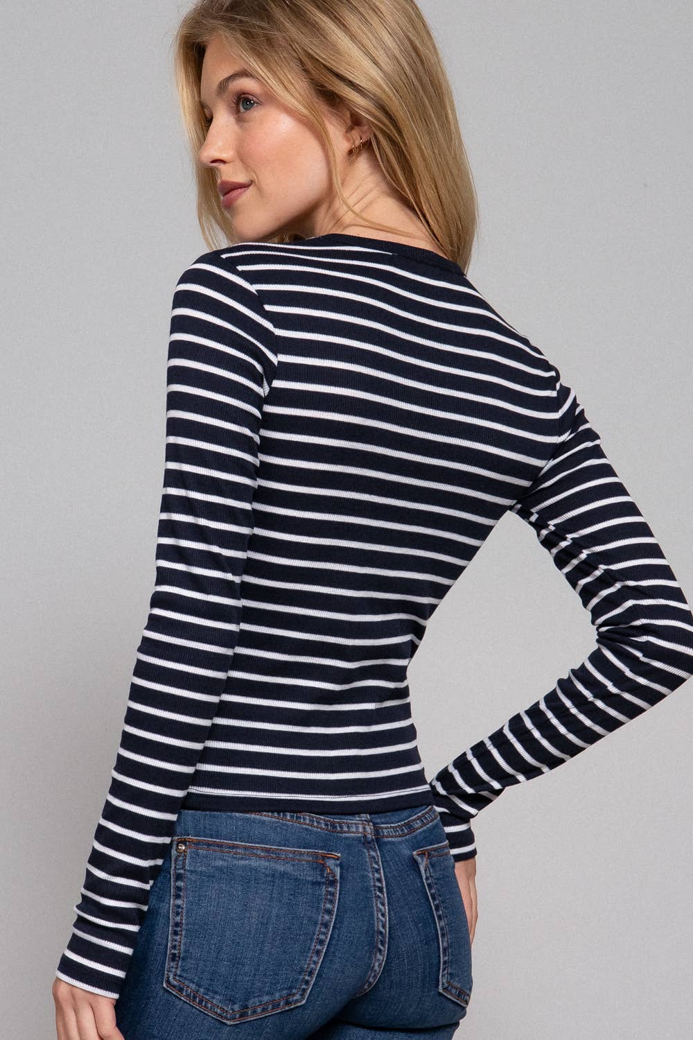 Long Sleeve Crew Neck Yarn Dyed Stripe Knit Top