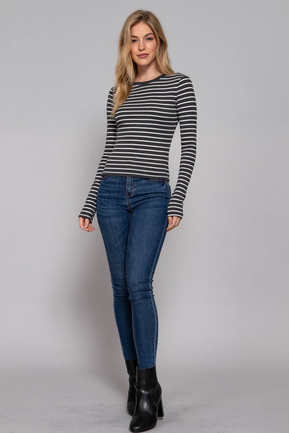 Long Sleeve Crew Neck Yarn Dyed Stripe Knit Top