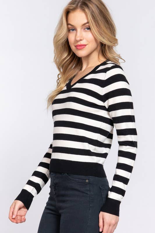Long Sleeve V-neck Stripe Sweater