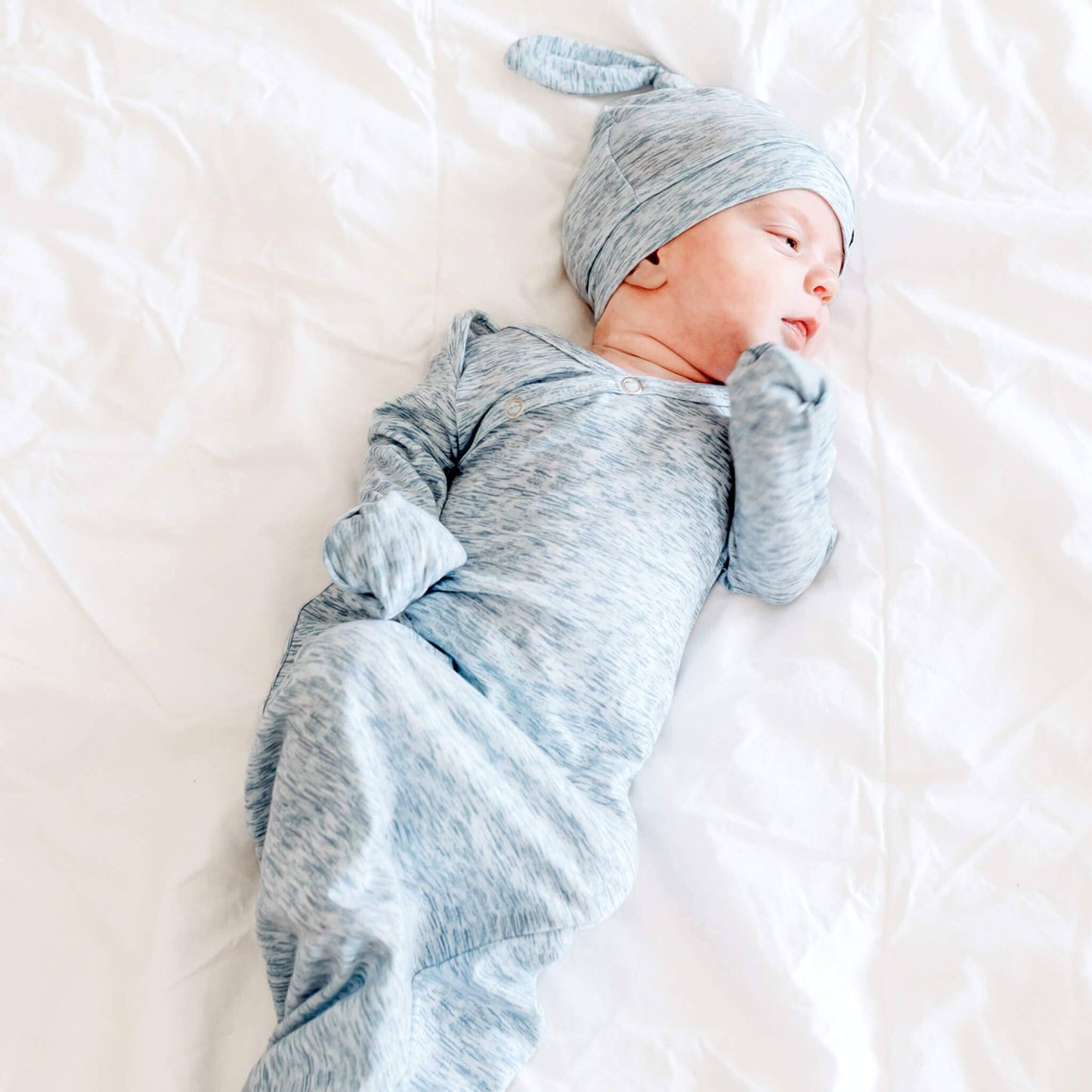 Newborn Knotted Gown - Lennon