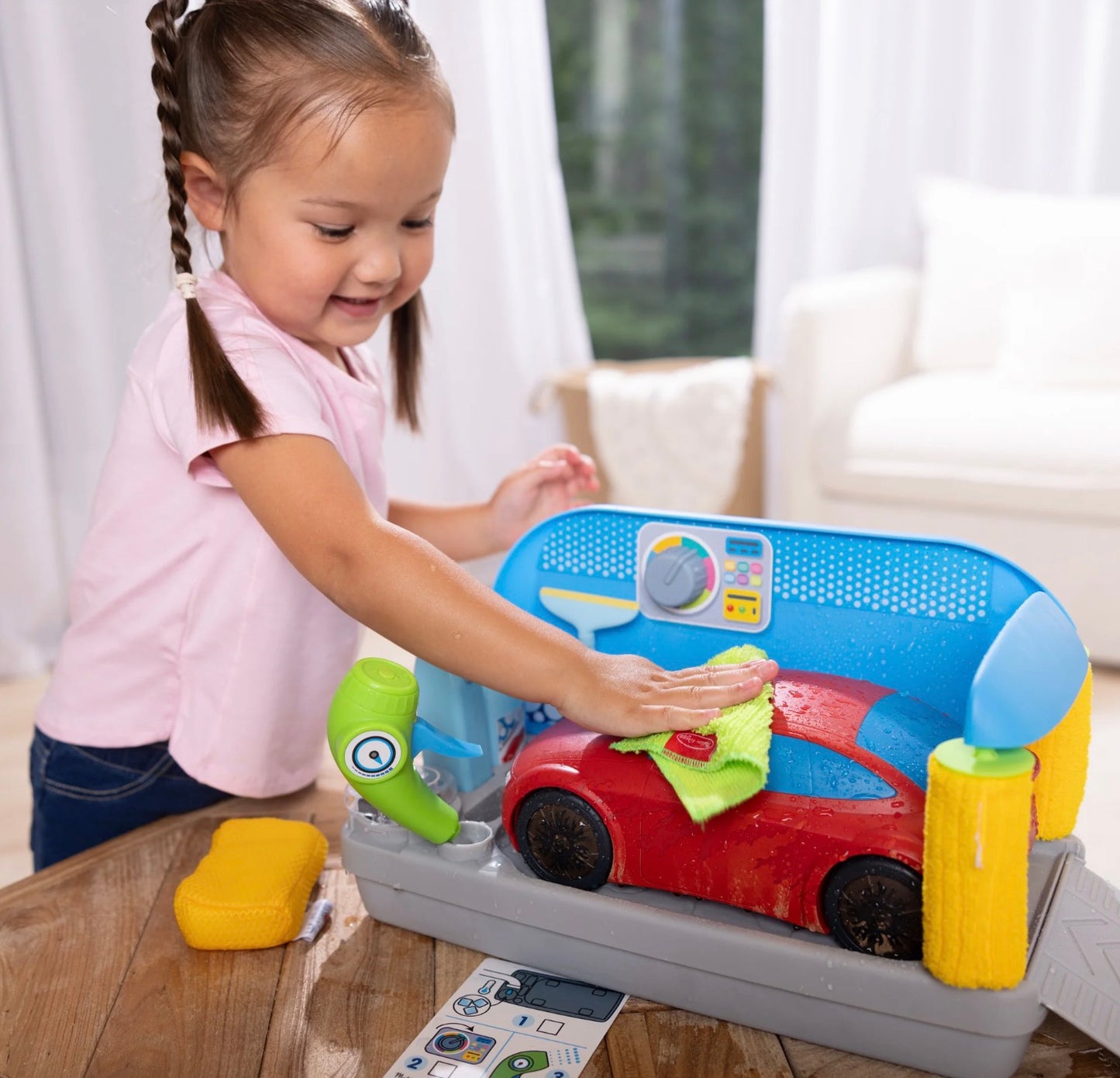 Melissa & Doug Spray & Shine Car Wash