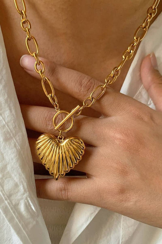 Chic Heart Pendant Chain Necklace