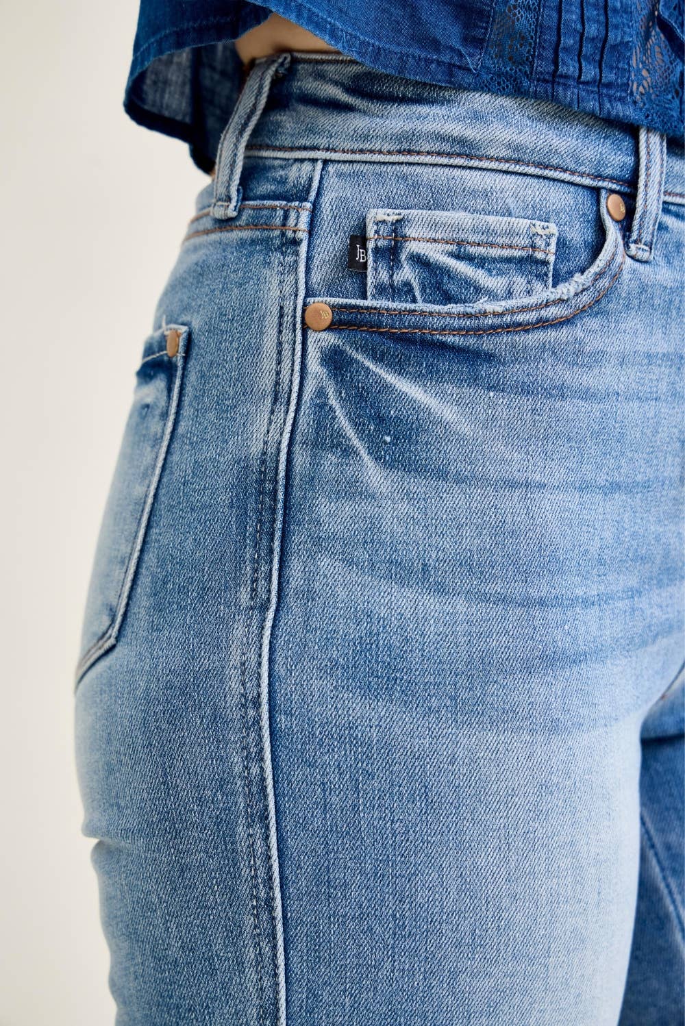 HW Tummy Control Contrast Wash Straight