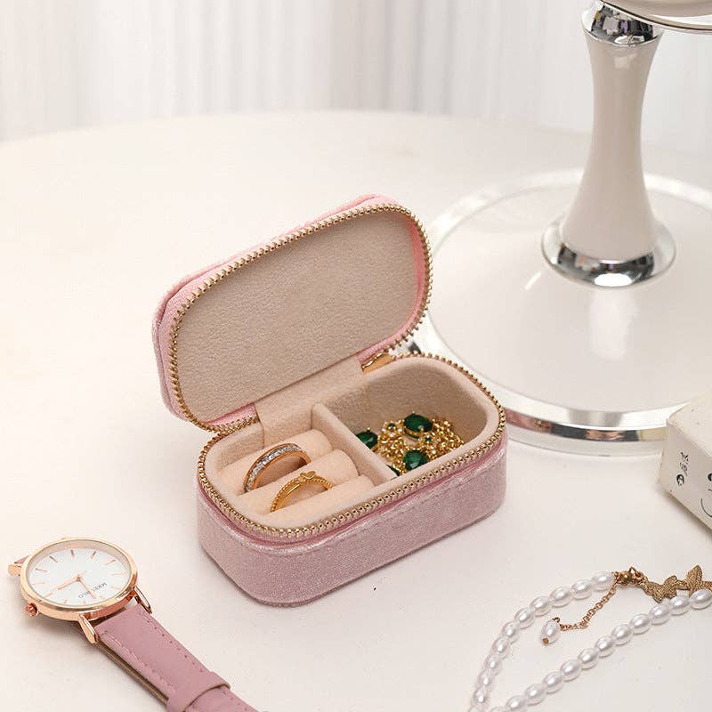 Mini Velvet Jewelry Case