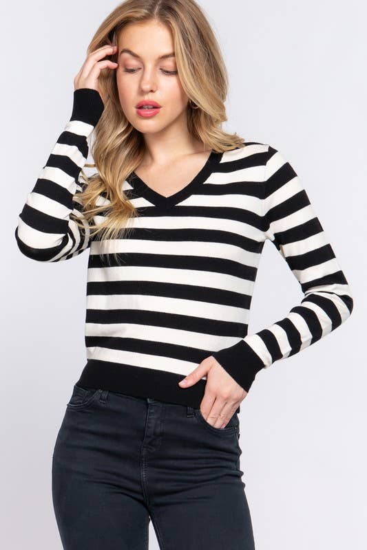 Long Sleeve V-neck Stripe Sweater