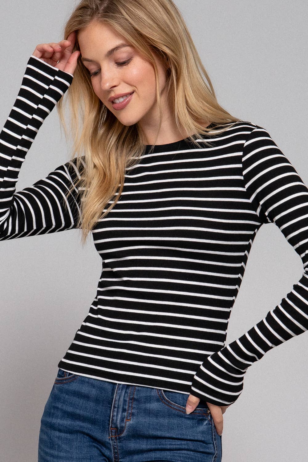 Long Sleeve Crew Neck Yarn Dyed Stripe Knit Top