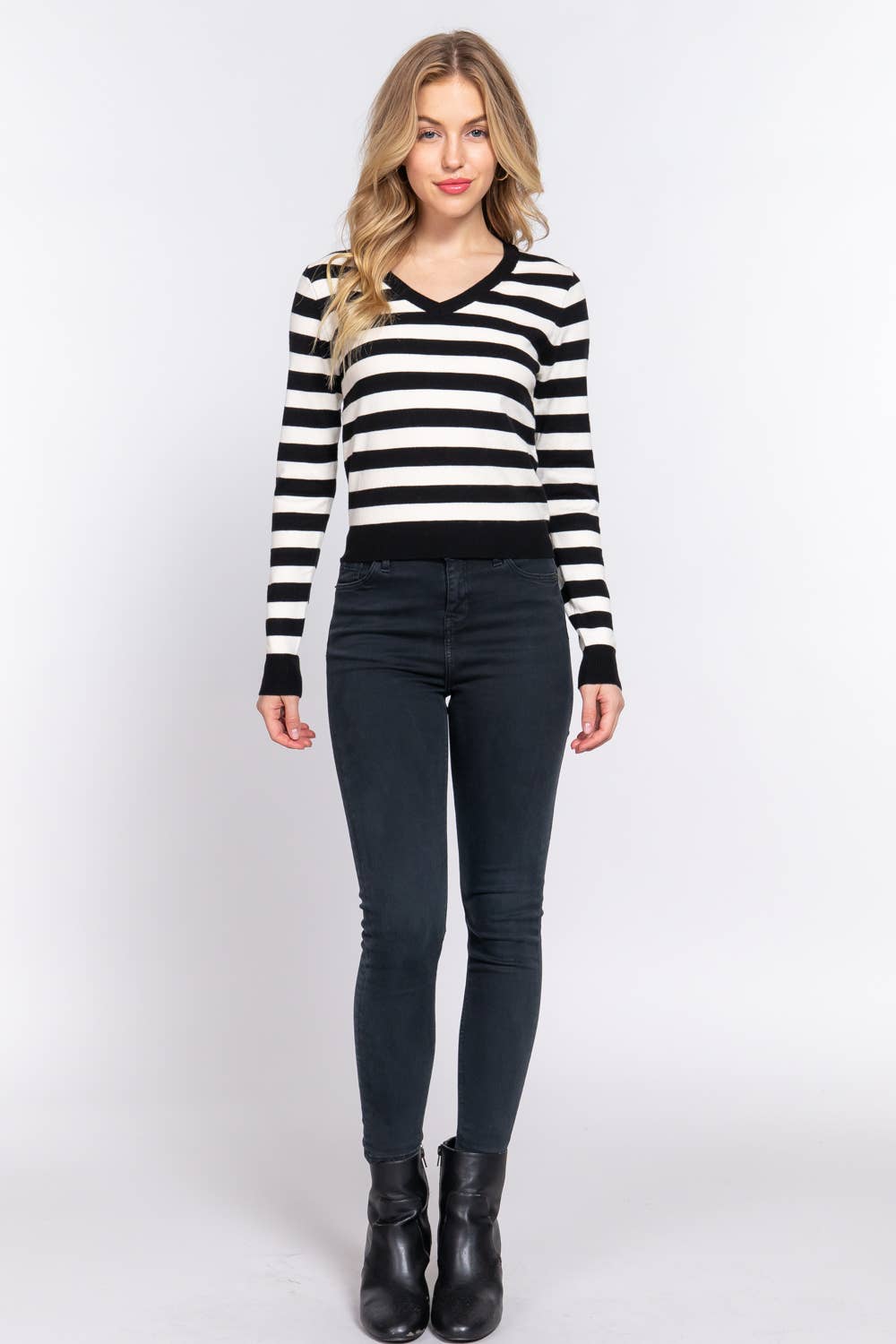 Long Sleeve V-neck Stripe Sweater
