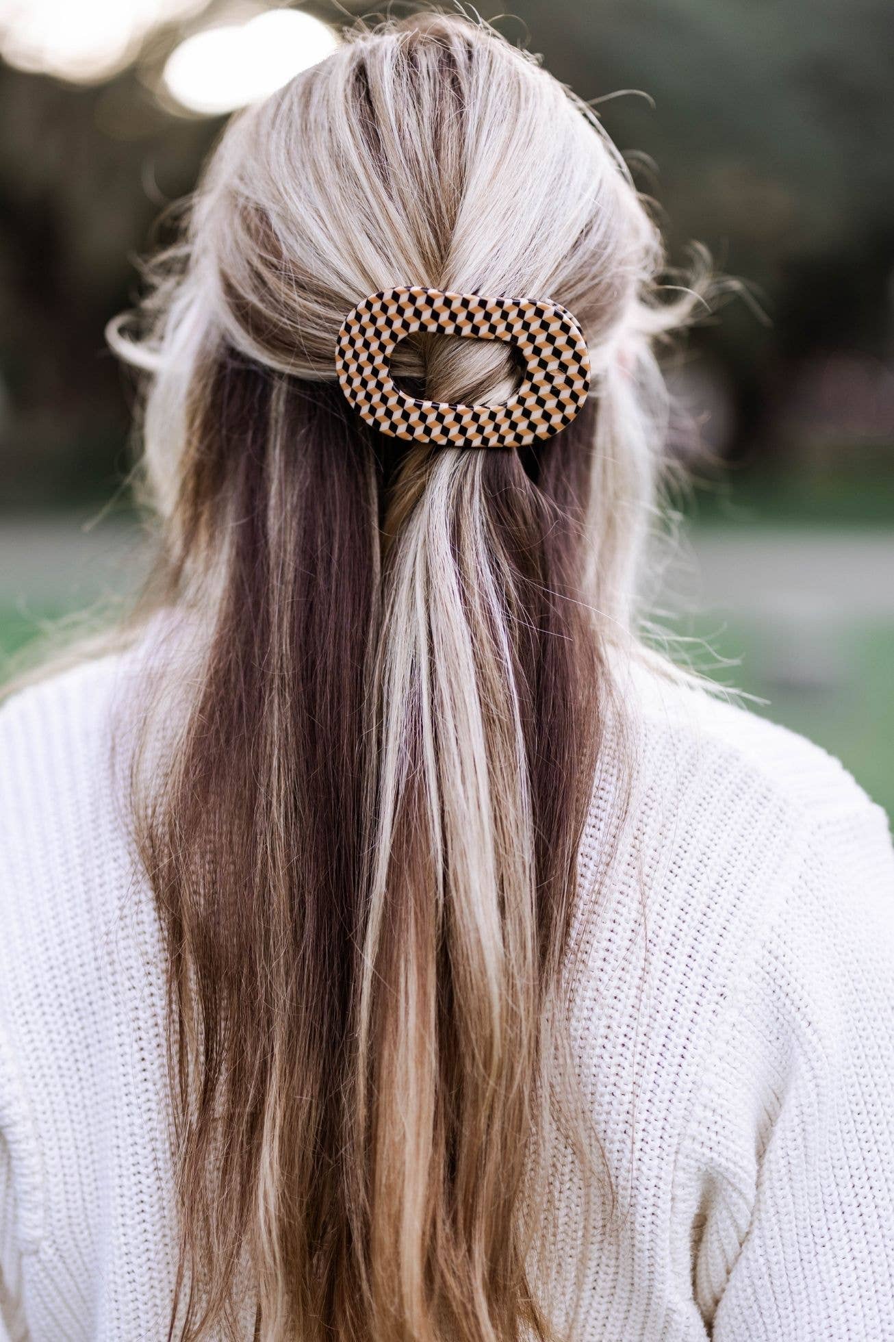 Round Flat Hair Clip | Medium | Gone Glamping