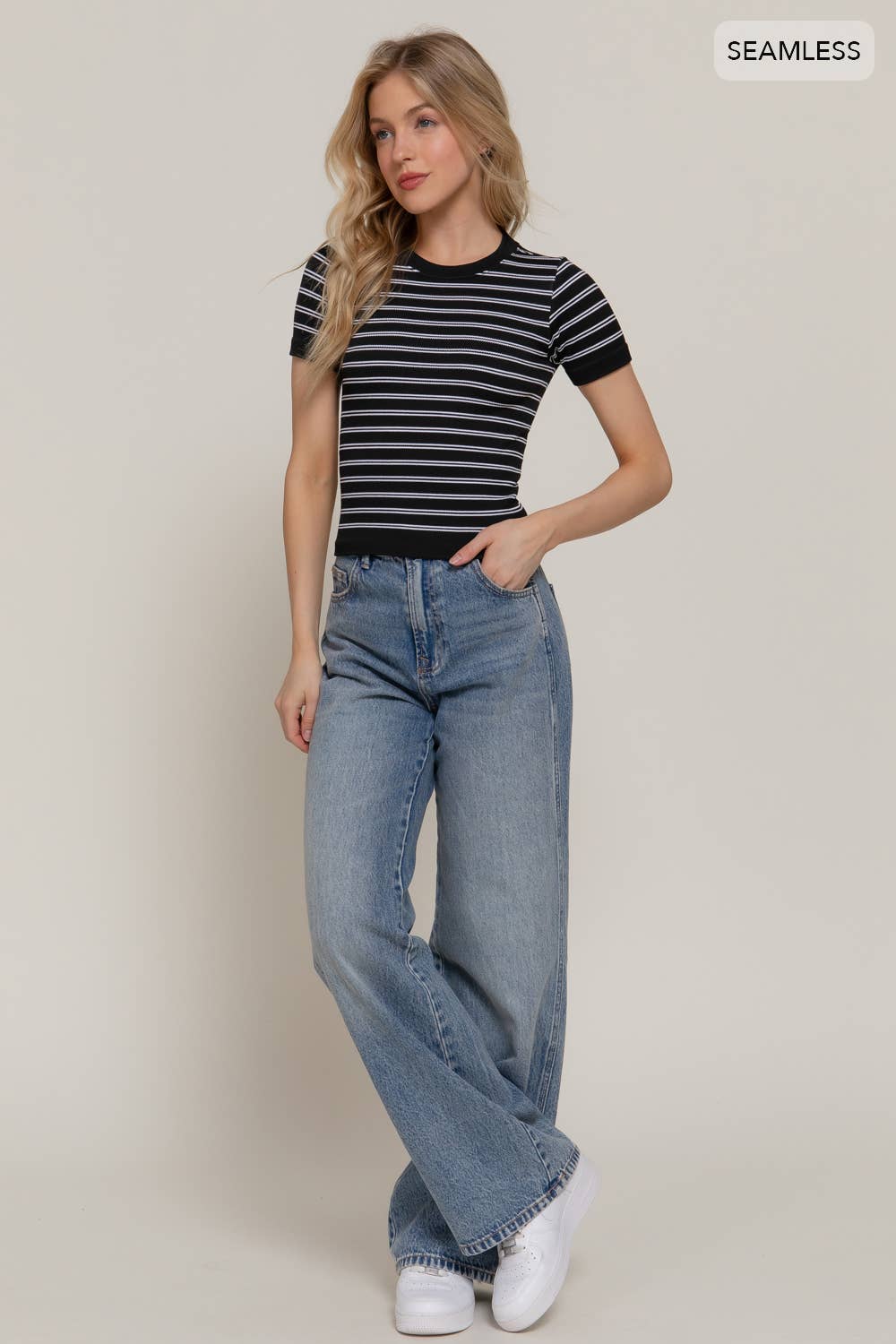Short Sleeve Crew Neck Striped Seamless Top