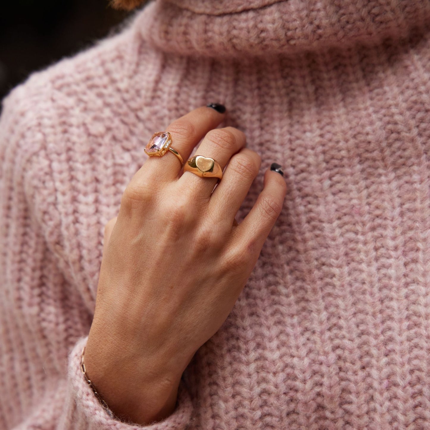 Girlfriend Signet Ring