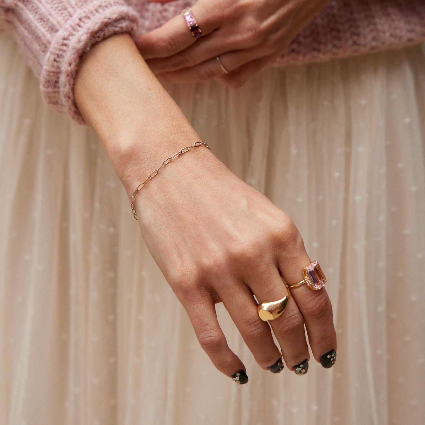 Girlfriend Signet Ring
