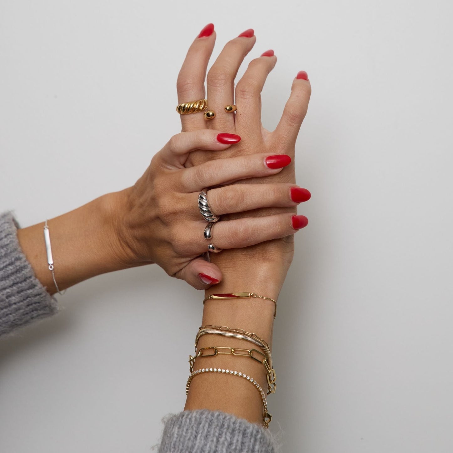 Gold Double Round-Ended Ring