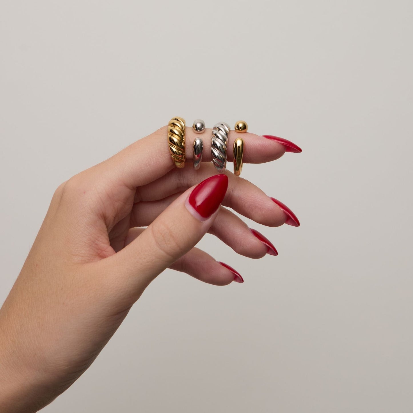 Gold Double Round-Ended Ring