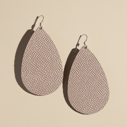 Lip Gloss Teardrops
