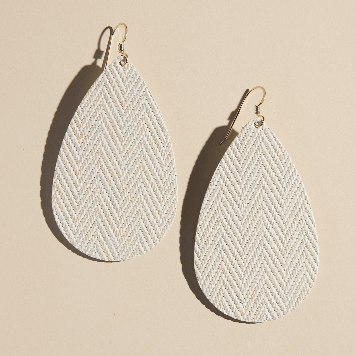 Soft Pearl Teardrops