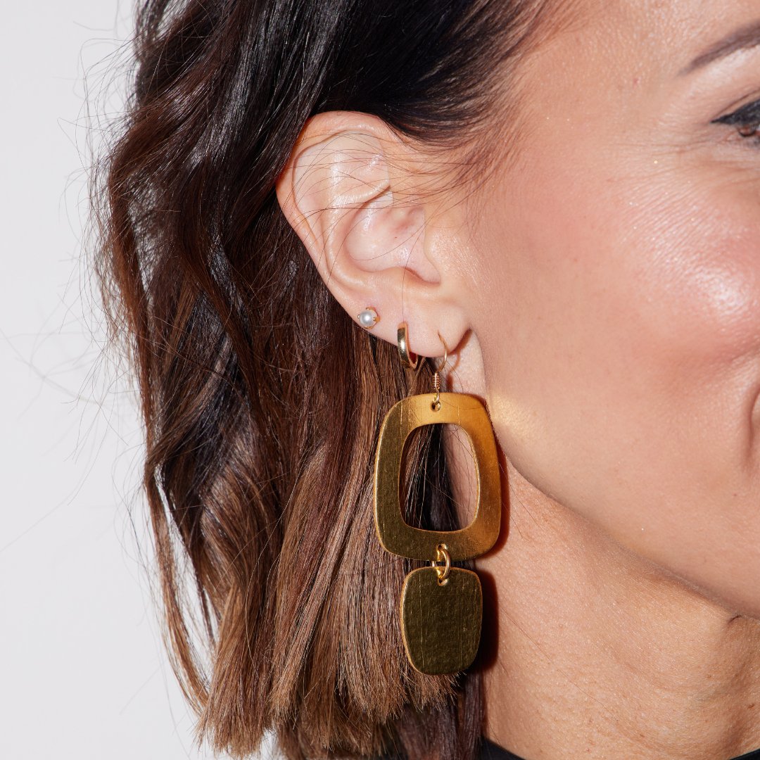 Vintage Gold Maras