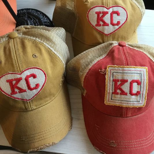 KC Chiefs Hats-Square & Heart